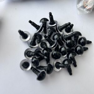 12mm Renkli Kilitli Göz İthal (Çift) ŞEFFAF