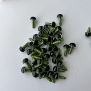 8mm Renkli Kilitli Amigurumi Göz SAF YEŞİL