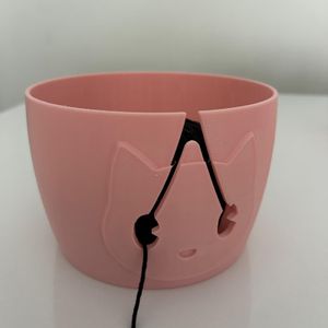 Yumak Kasesi Kedili pembe